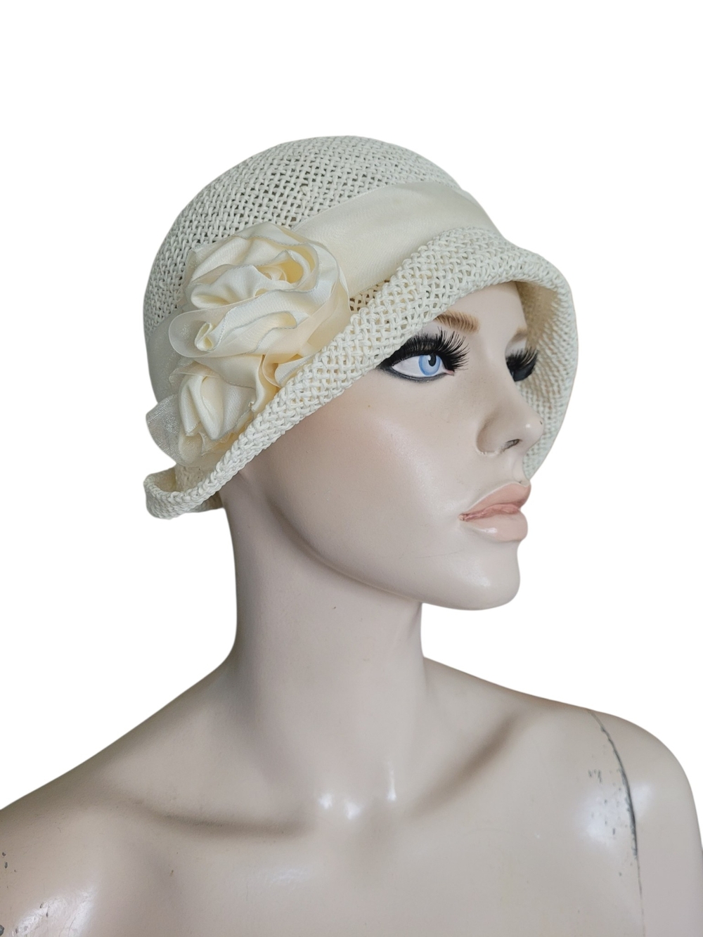 Vintage Christine A Moore Straw Cloche Hat With Rosette Cream Flapper 20s